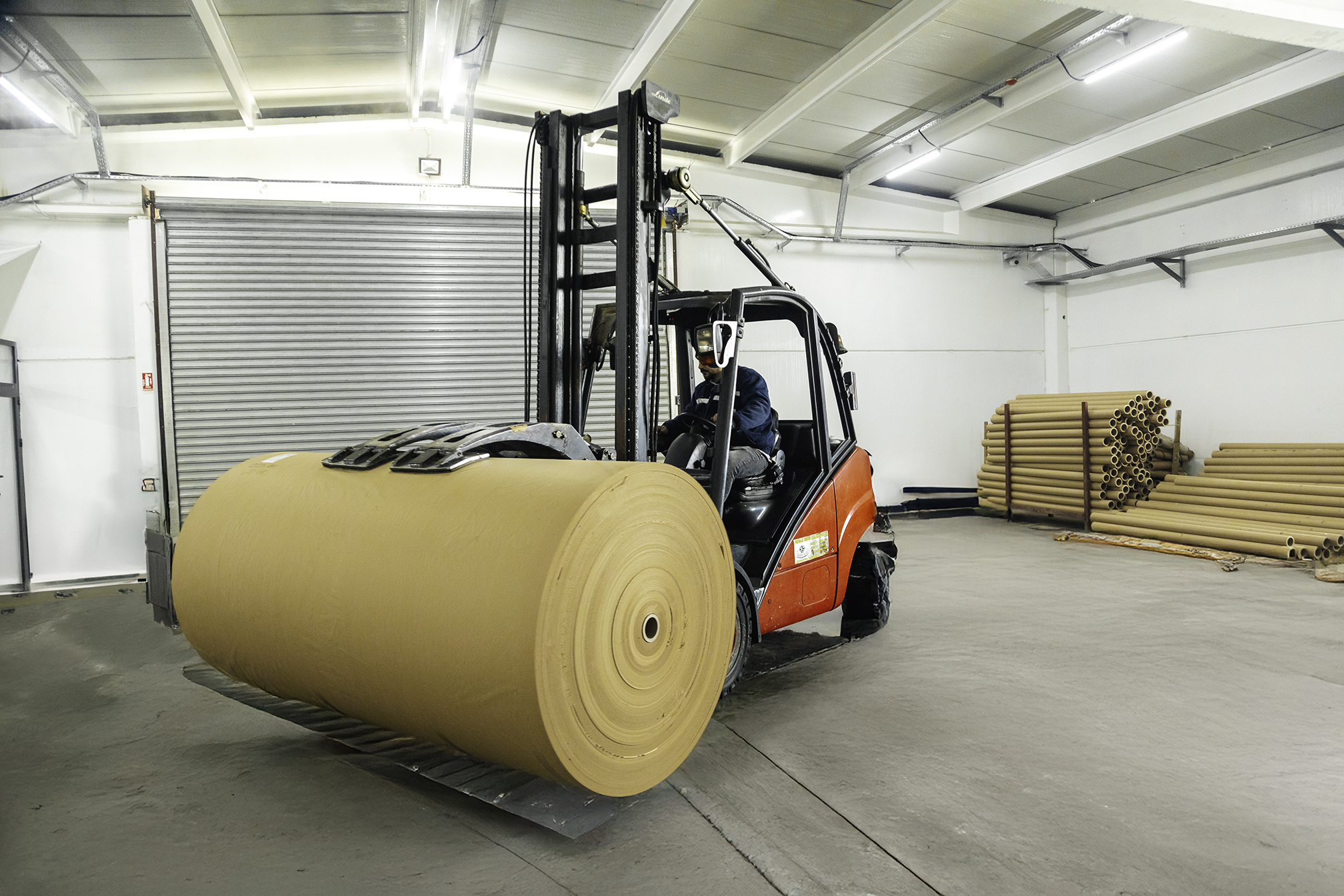 BEYAZ PELUR 30 GR-45 GR ARASI 